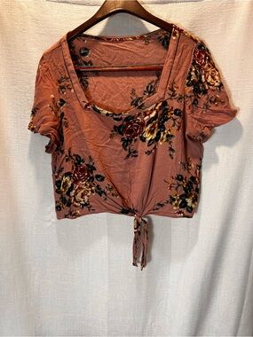 Target Dusty Rose Floral Tie-Front Crop Top